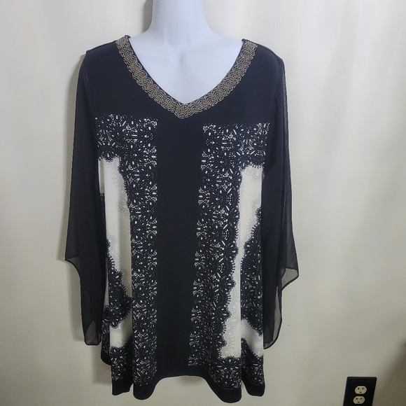 Alfani Top Black And White Blouse Embellished Beaded Sheer Sleeves Size 1X - Picture 1 of 8